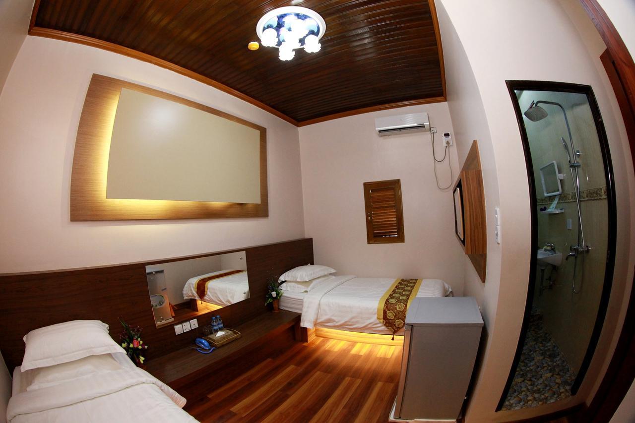 Sule Sapphire Inn Yangon Luaran gambar