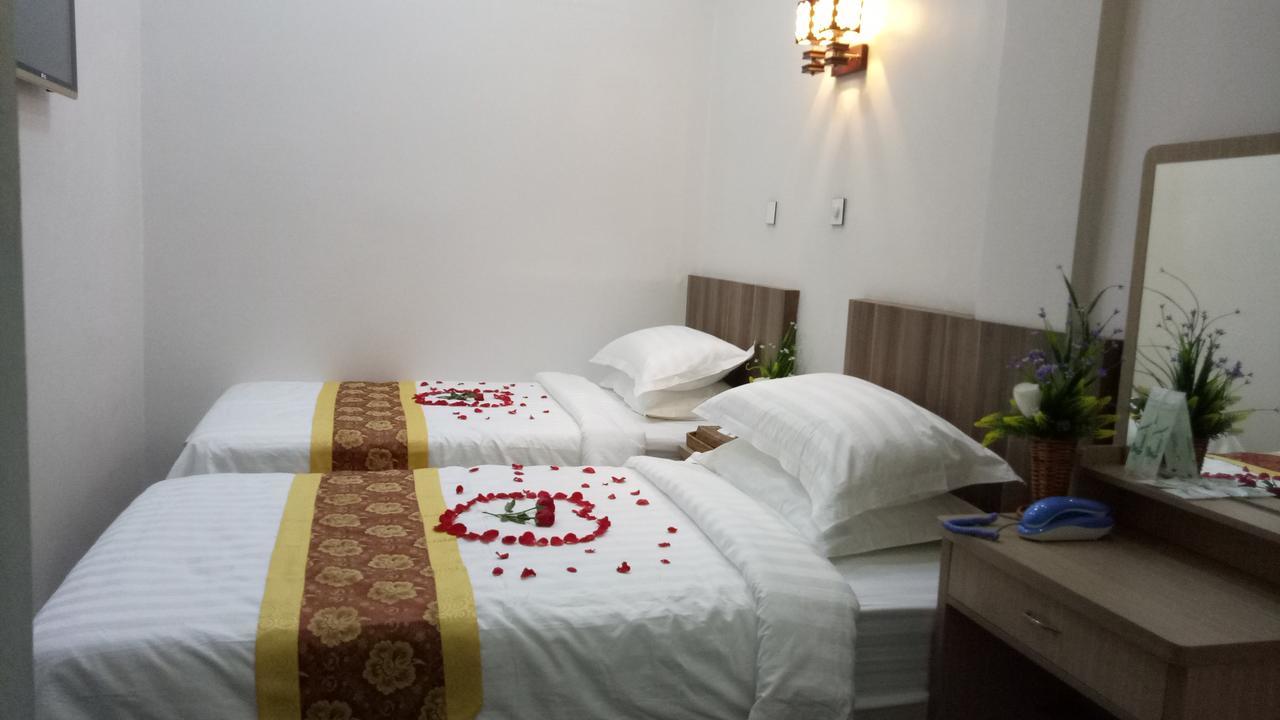 Sule Sapphire Inn Yangon Luaran gambar