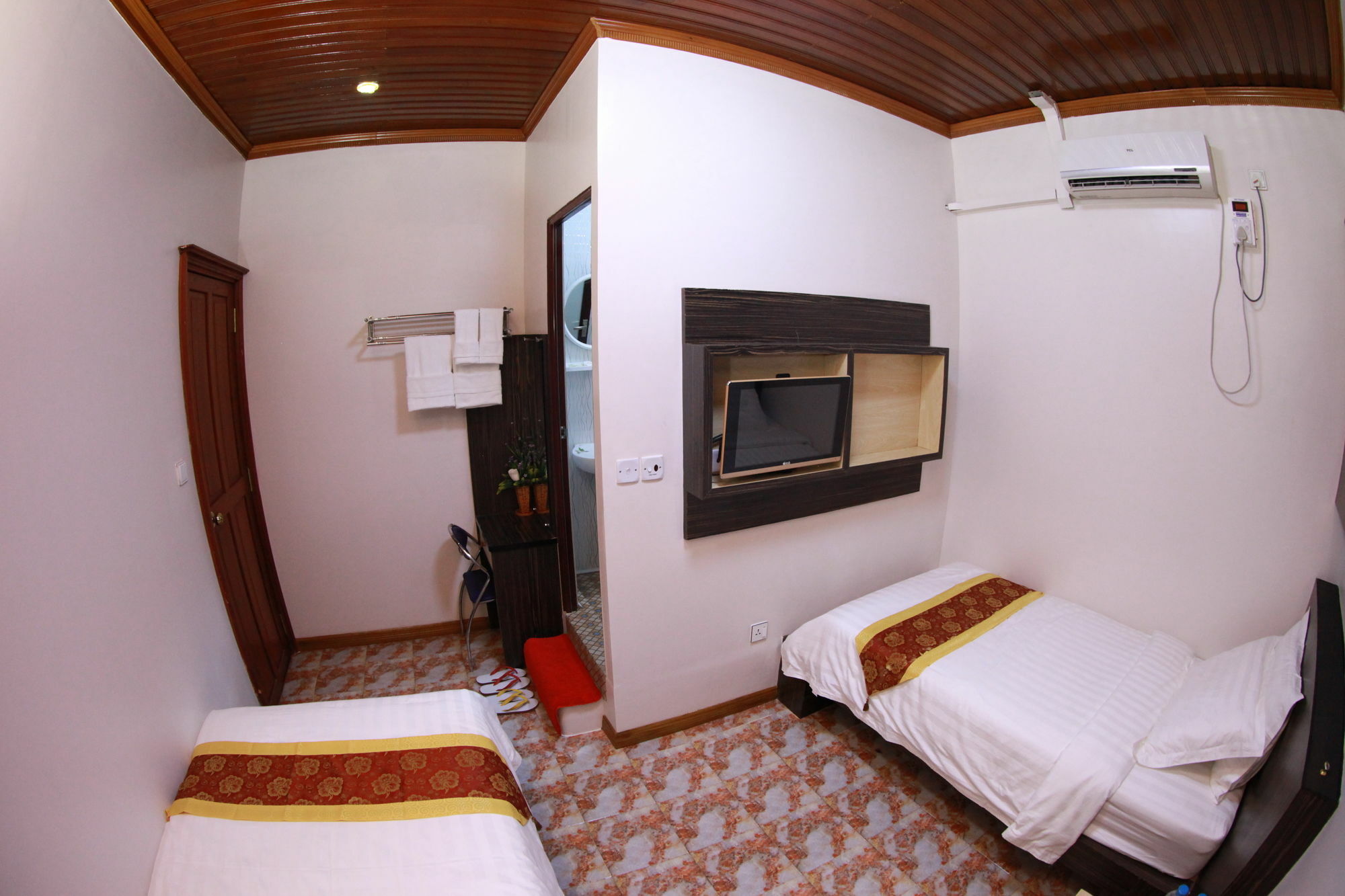 Sule Sapphire Inn Yangon Luaran gambar